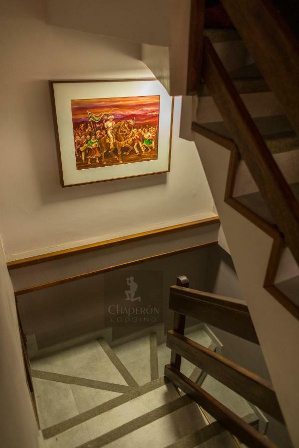 Chaperon Lodging Aparthotel Alausi Exterior photo