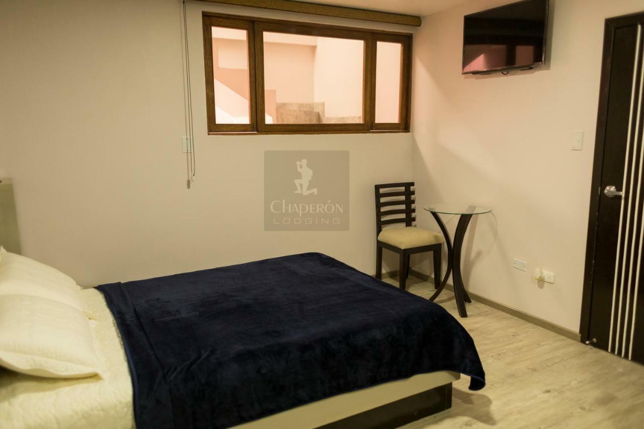 Chaperon Lodging Aparthotel Alausi Exterior photo