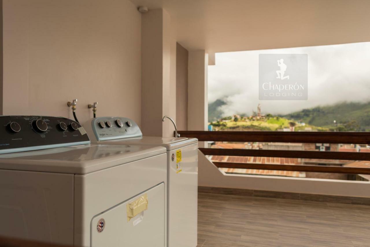 Chaperon Lodging Aparthotel Alausi Exterior photo